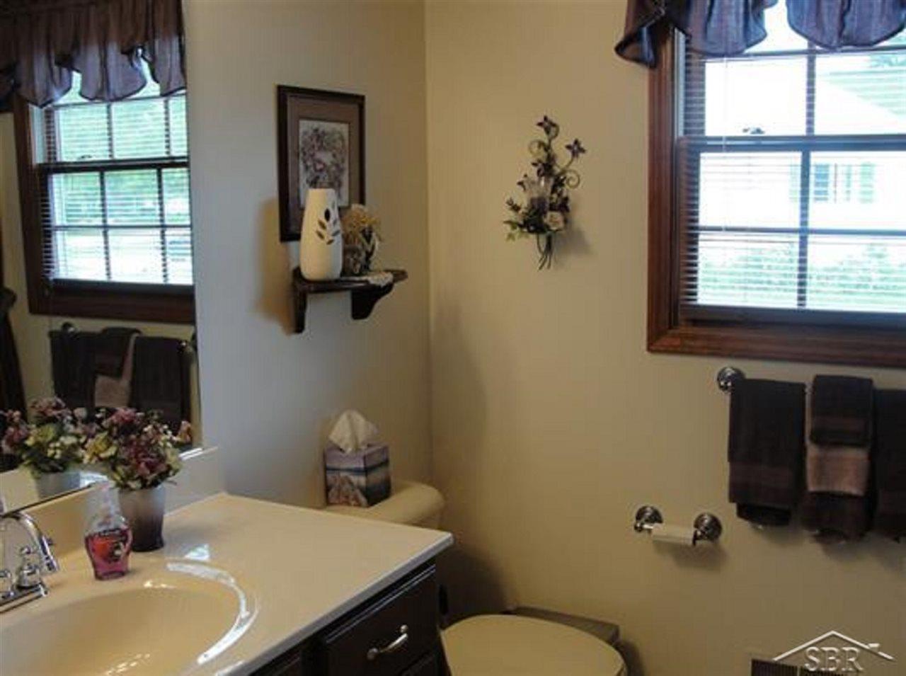 2148 North Graham Road Freeland, MI 48623 - Photo 13 of 41