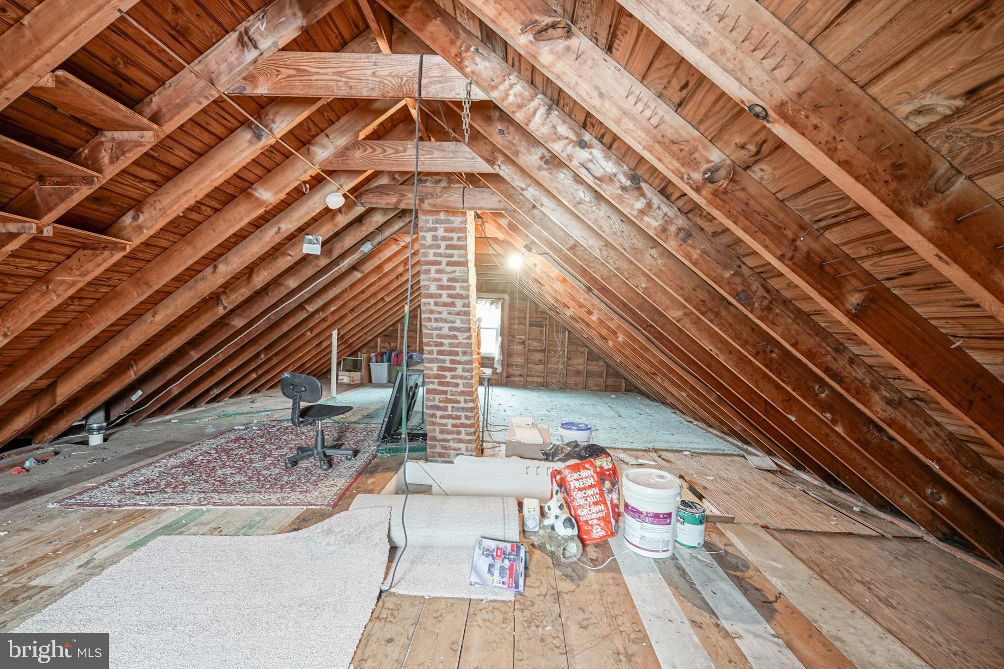 872 Bridgeboro Street Riverside, NJ 08075 - Photo 6 of 19 Walk-Up Attic
