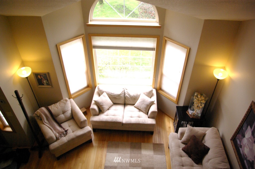 5913 Compton Loop Southeast Lacey, WA 98513 - Photo 10 of 17 Gallery Image 10