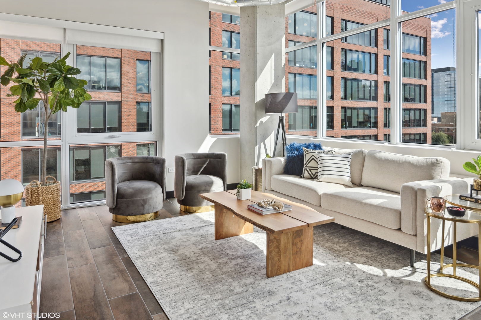 171 North Aberdeen Street, Unit 606 Chicago, IL 60607 - Photo 2 of 25