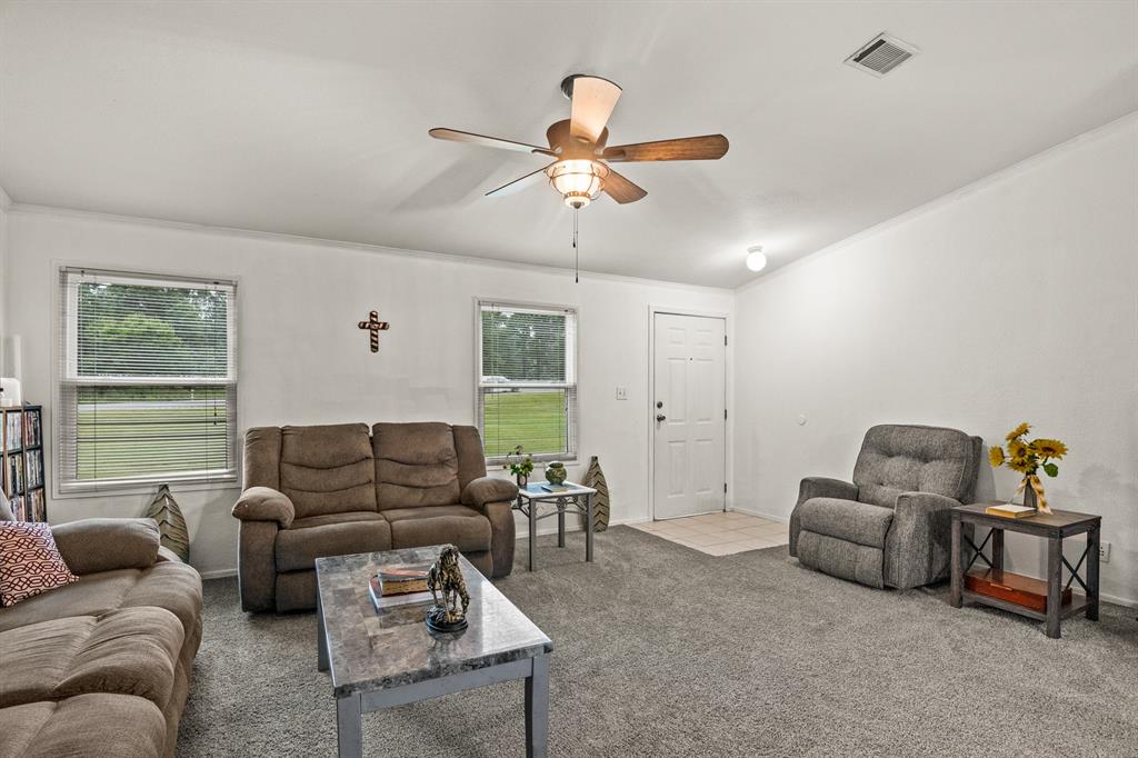 8155 Nasturtium Road Ore City, TX 75683 - Photo 15 of 37