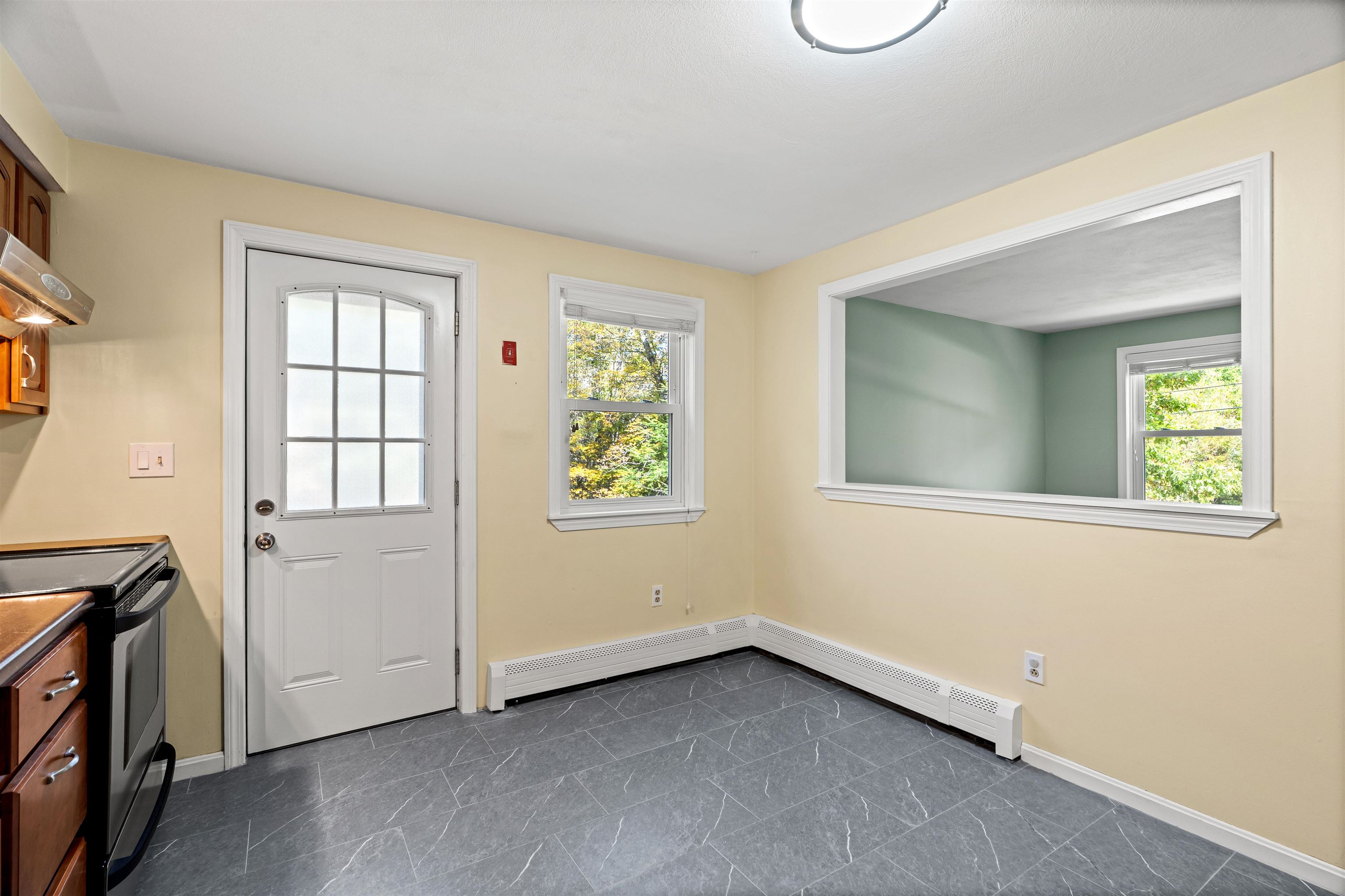 13 Huckleberry Road Raymond, NH 03077 - Photo 8 of 53