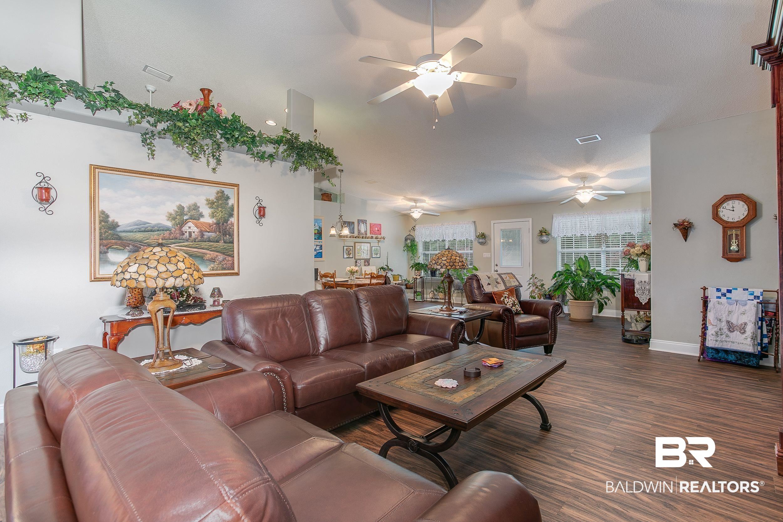558 Leeds Court Foley, AL 36535 - Photo 3 of 48 Gallery Image 3