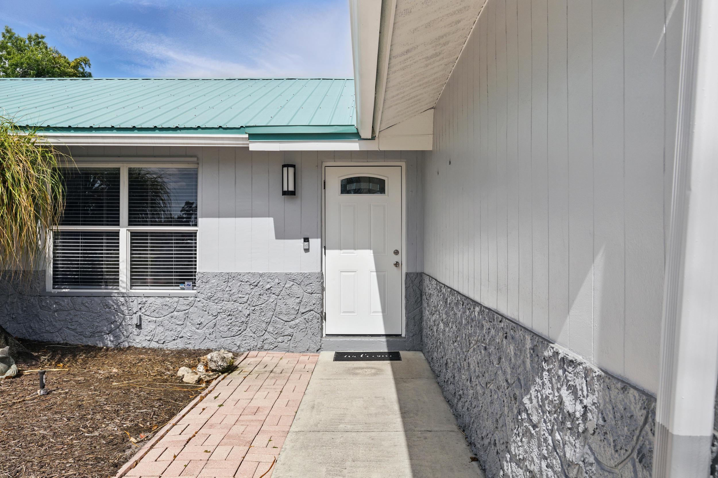 5183 Beechwood Road Delray Beach, FL 33484 - Photo 4 of 48 Front Entry
