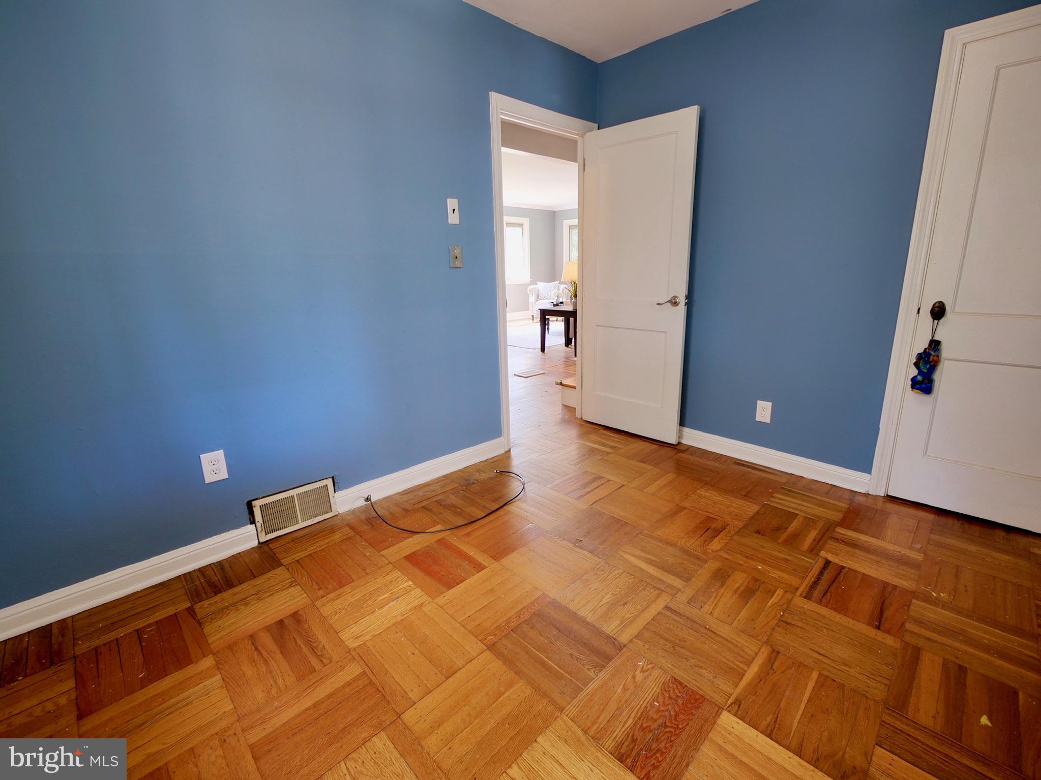 327 Old Eagle School Road Wayne, PA 19087 - Photo 20 of 38