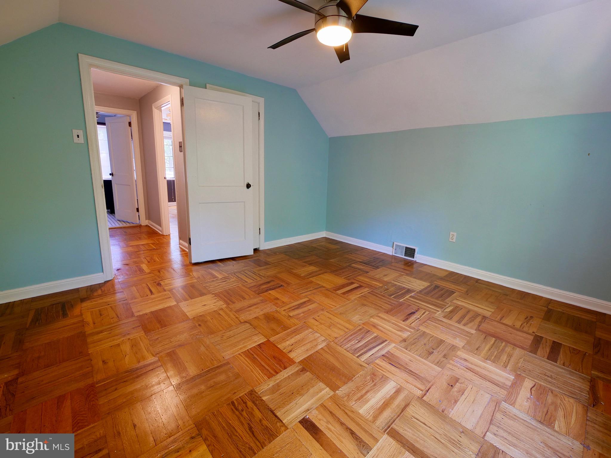 327 Old Eagle School Road Wayne, PA 19087 - Photo 23 of 38