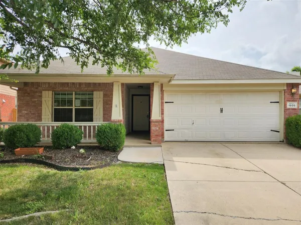 $229,000 | 1605 Cardinal Way, Aubrey, TX 76227