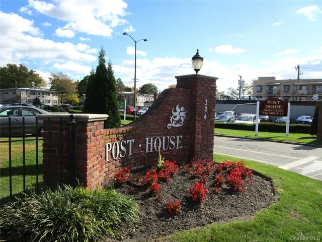 $249,000 | 324 Post Avenue, Unit 12F, Westbury, NY 11590