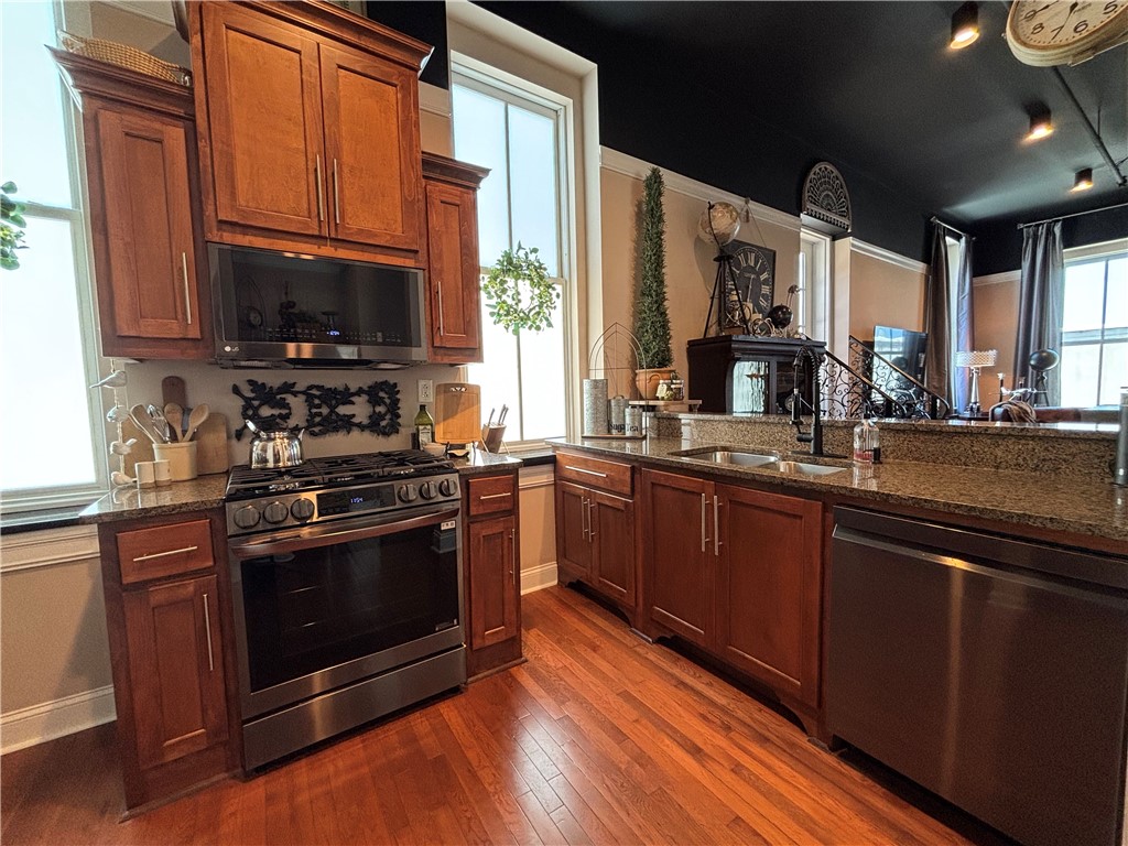 100 West Whitner Street, Unit 107 Anderson, SC 29624 - Photo 15 of 31