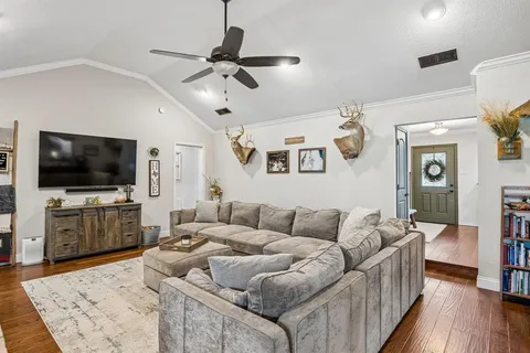 $419,900 | 2814 Greenbrook Drive, Arlington, TX 76016