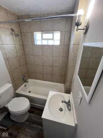 $995 | 3249 North Kenwood Avenue, Indianapolis, IN 46208