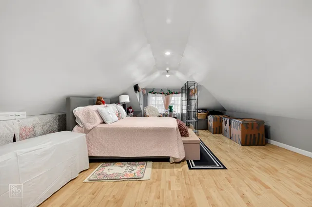 $539,000 | 5250 West Drummond Place, Chicago, IL 60639