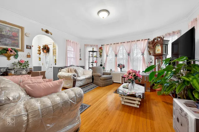 $539,000 | 5250 West Drummond Place, Chicago, IL 60639