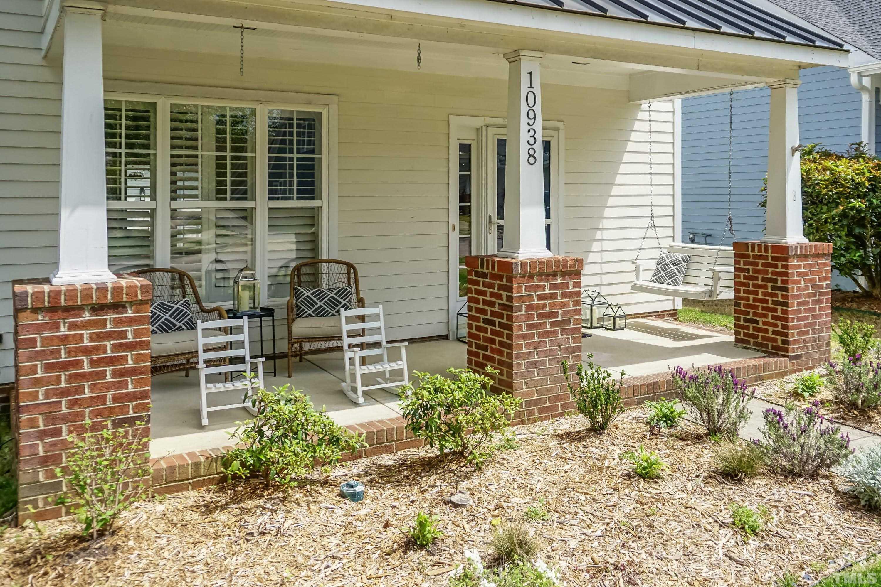 10938 Connally Lane Raleigh, NC 27614 - Photo 3 of 29 Gallery Image 3