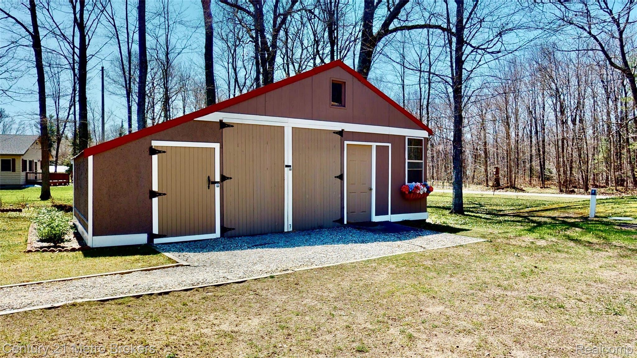 1391 Muskegon Banks Road Marion, MI 49665 - Photo 5 of 37 1391-Muskegon-Banks-Rd-05052020_141051.jpeg