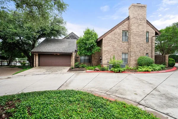 $429,000 | 4241 Clear Lake Circle, Fort Worth, TX 76109