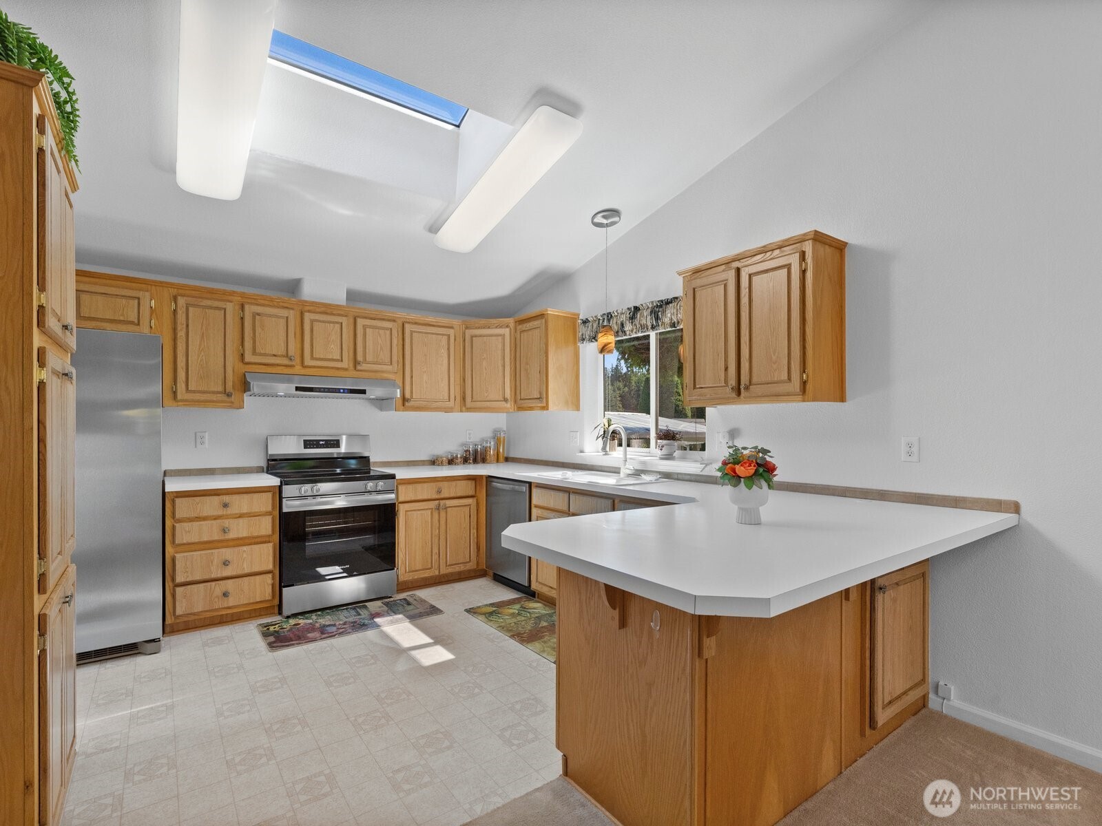23825 15th Avenue Southeast, Unit 181 Bothell, WA 98021 - Photo 4 of 20 Gallery Image 4