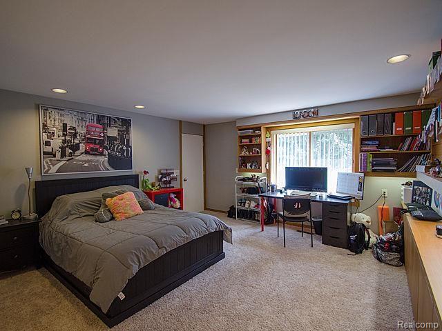 6435 Apple Orchard Lane Rochester Hills, MI 48306 - Photo 51 of 77
