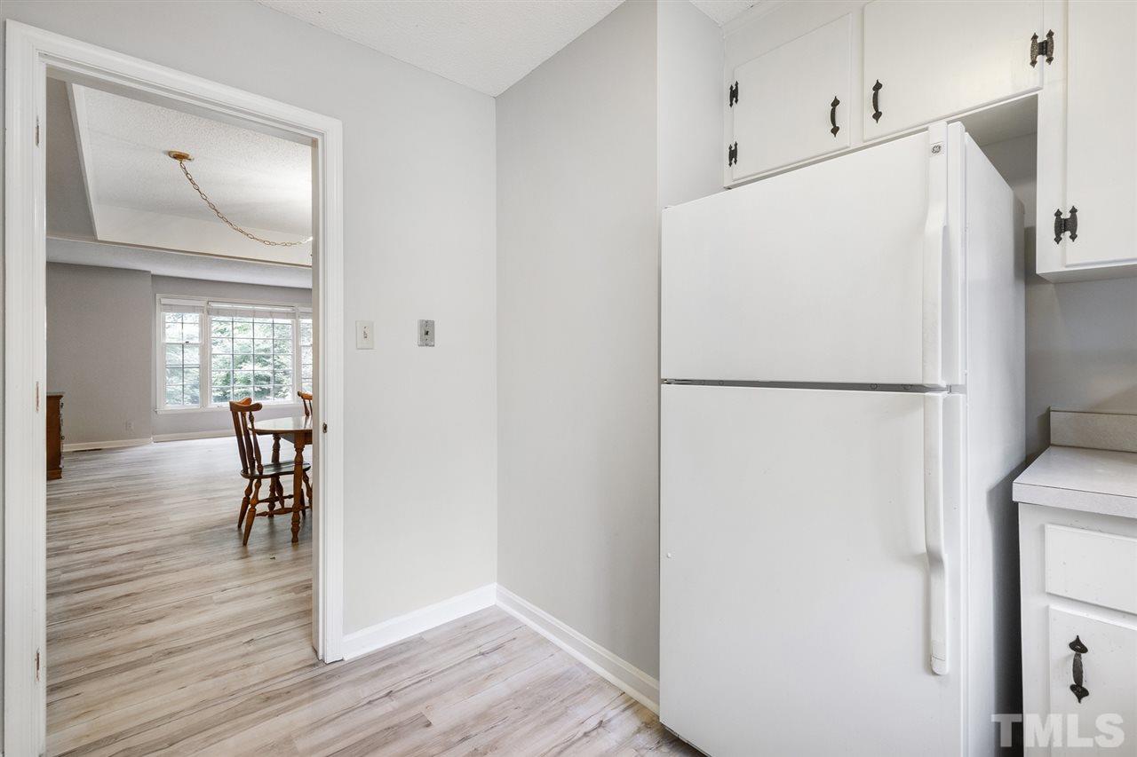 3053 Wycliff Road Raleigh, NC 27607 - Photo 7 of 29