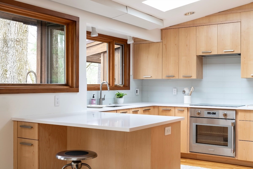 30 Partridge Road Lexington, MA 02420 - Photo 15 of 31