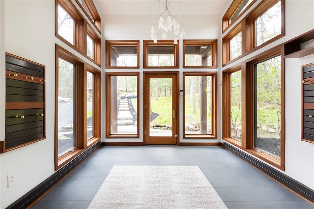 30 Partridge Road Lexington, MA 02420 - Photo 8 of 31