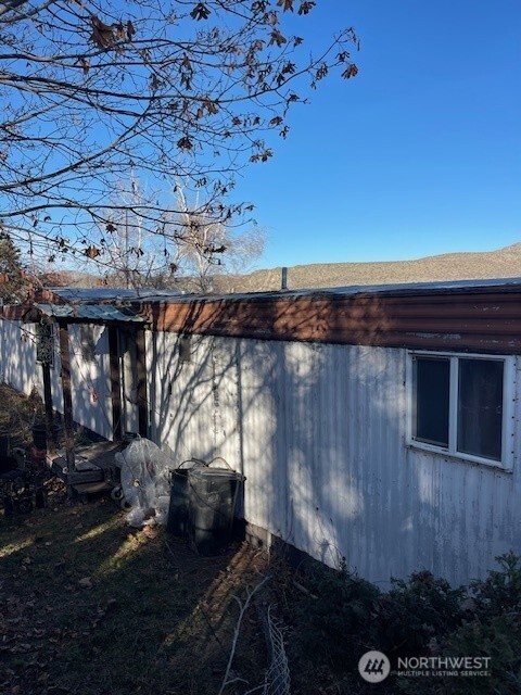 270 Starr Road Pateros, WA 98846 - Photo 11 of 14