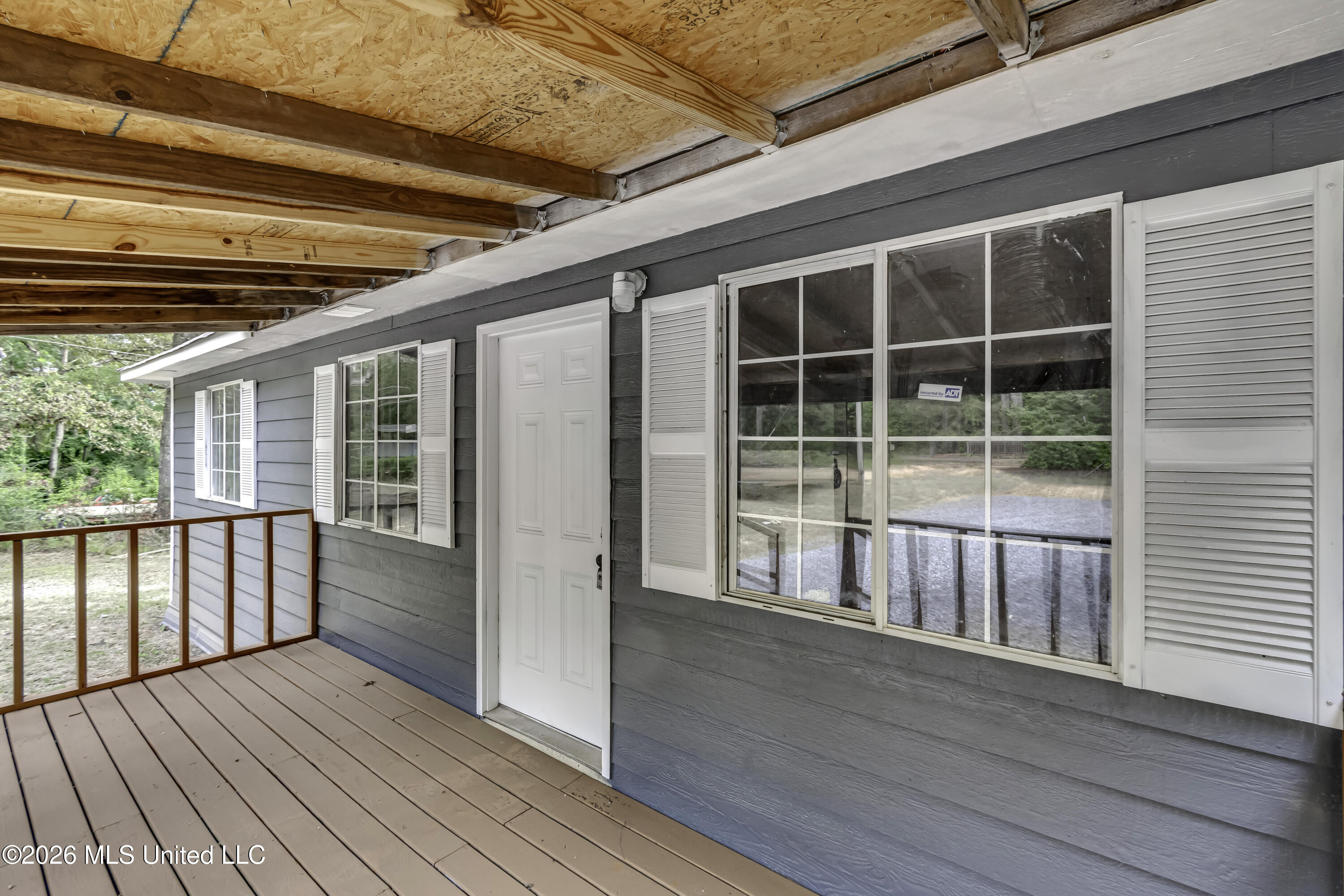 122 Hull Road Magee, MS 39111 - Photo 19 of 30 Front porch