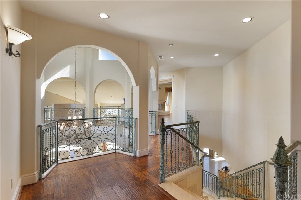 2 Crystal View Ridge Laguna Niguel, CA 92677 - Photo 25 of 50 a view of a livingroom with wooden floor and entrance