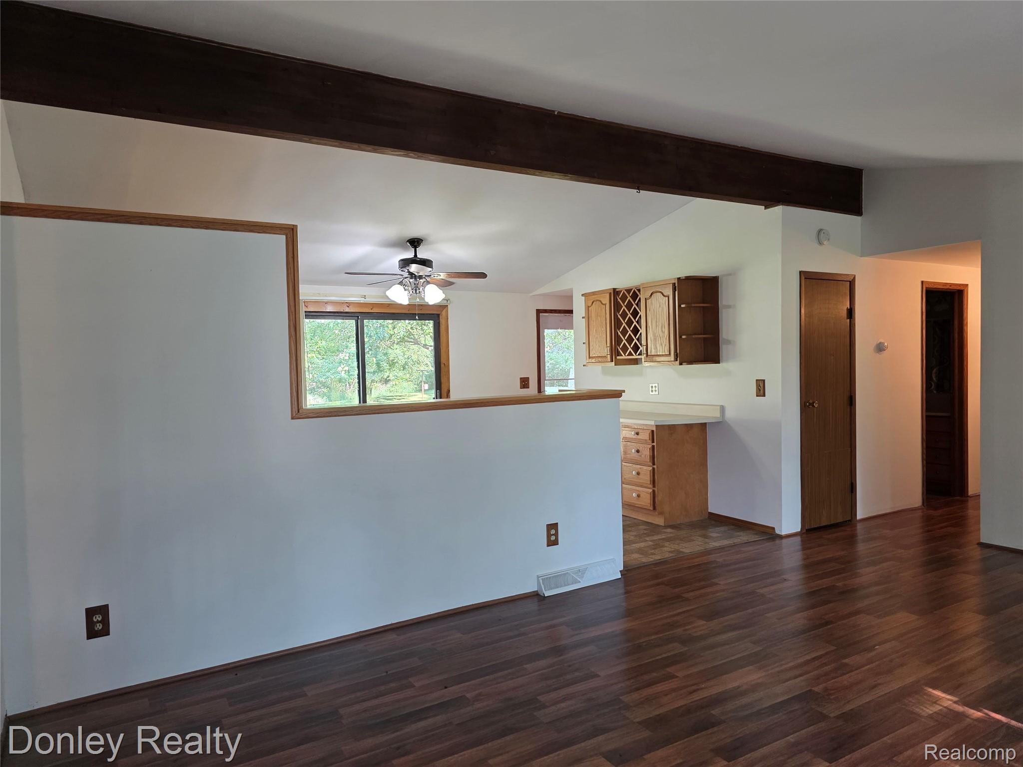 7311 Arendt Road Melvin, MI 48454 - Photo 7 of 42 20260706_175826.jpg