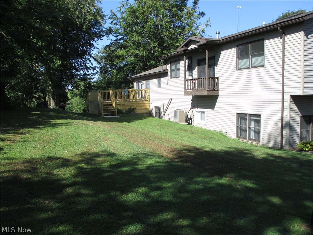 68045 Read Road Cambridge, OH 43725 - Photo 4 of 27