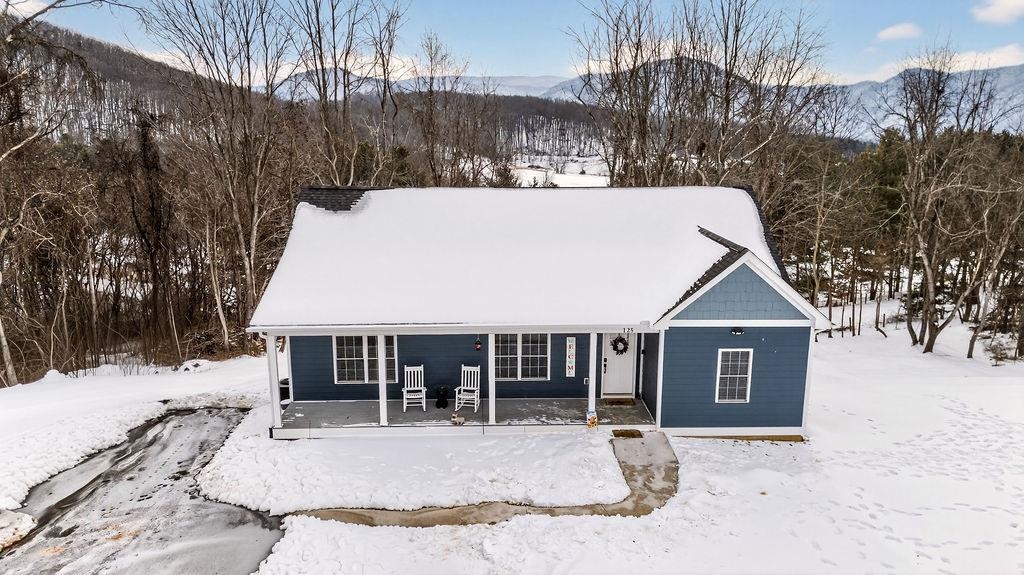 125 Springridge Lane Fairfield, VA 24435 - Photo 1 of 34