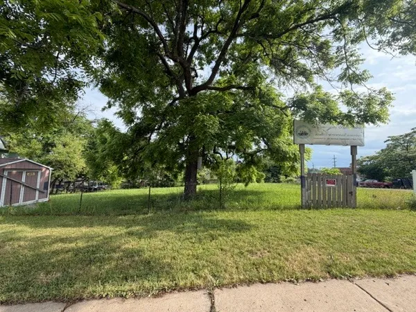 $35,000 | 415 Russell Street, Elgin, IL 60120