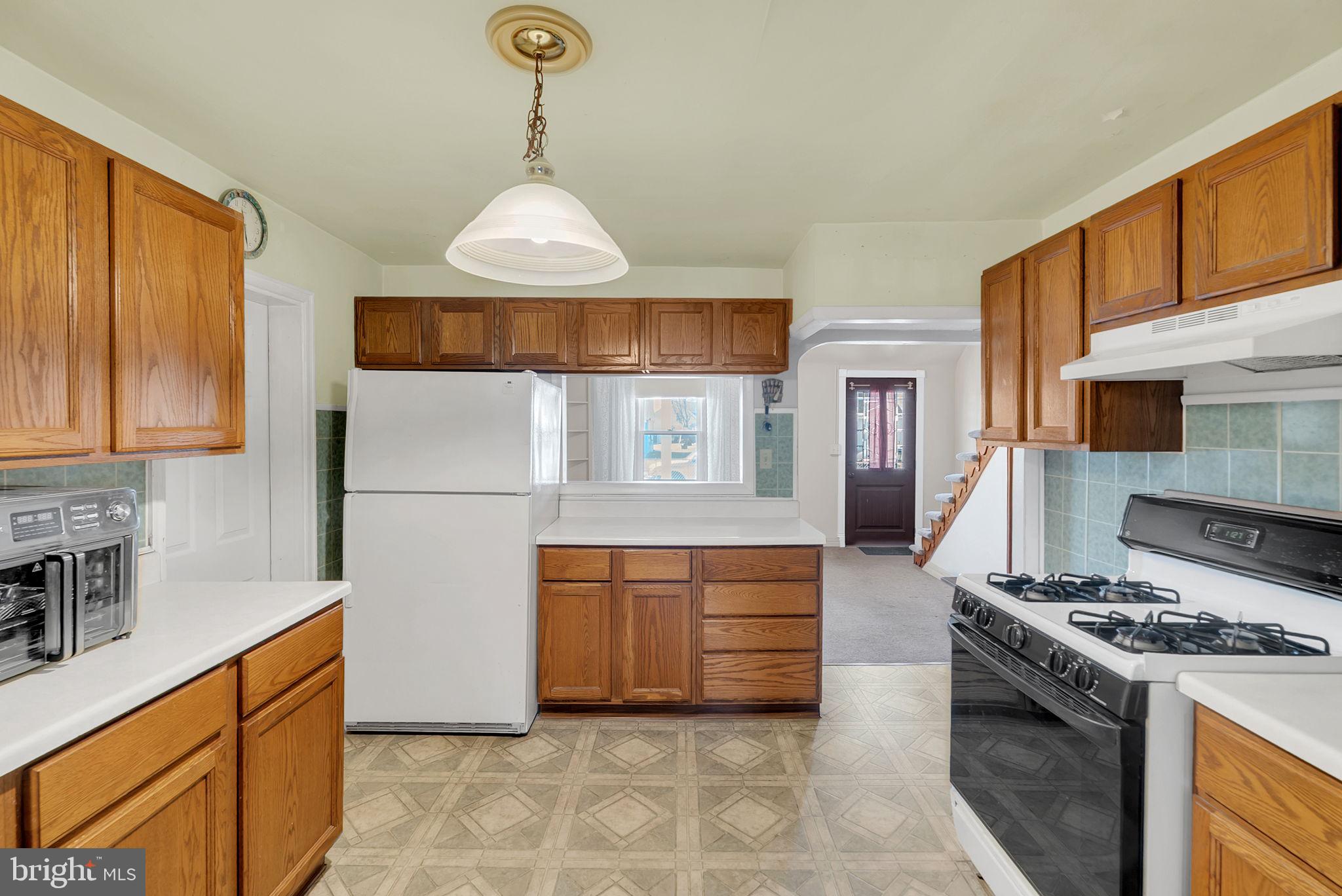 7707 Meath Road Dundalk, MD 21222 - Photo 9 of 24