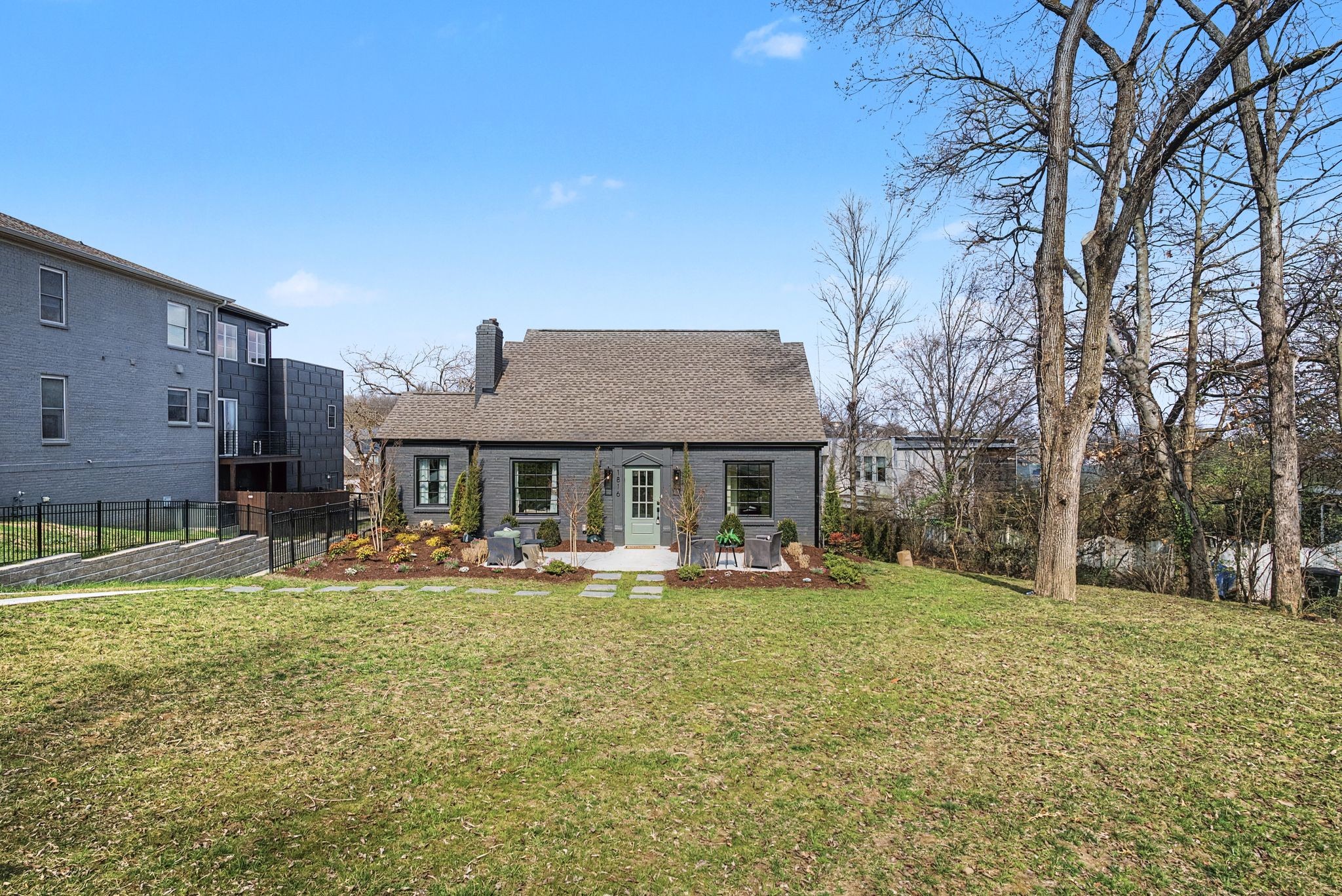 1816 Wildwood Avenue Nashville, TN 37212 - Photo 2 of 46