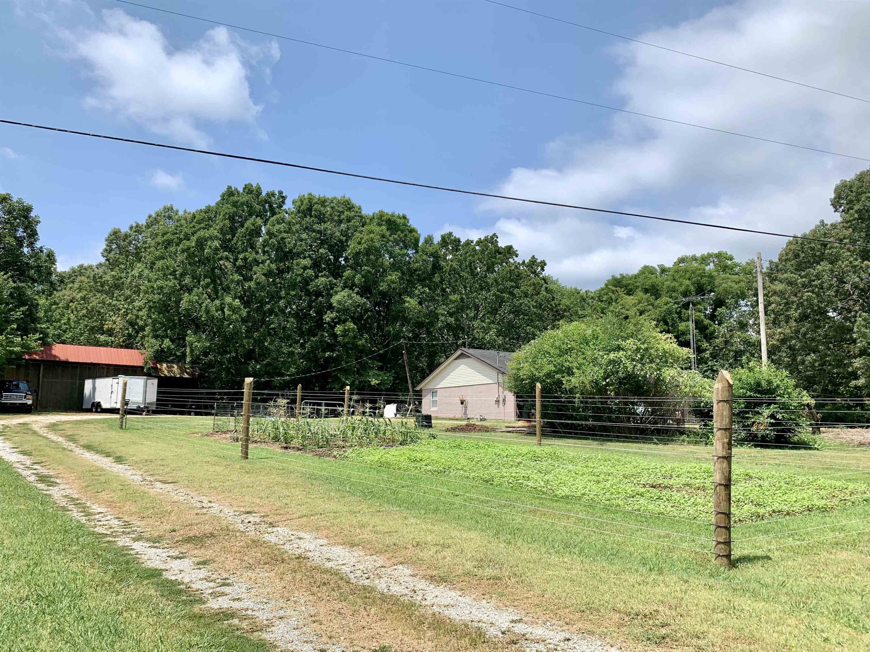 280 Leach Road Huntingdon, TN 38344 - Photo 13 of 18 Photo 13