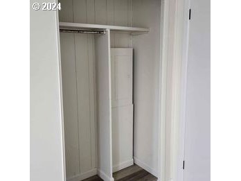 1125 58th Street, Unit 35 Springfield, OR 97478 - Photo 9 of 15 a view of a bathroom