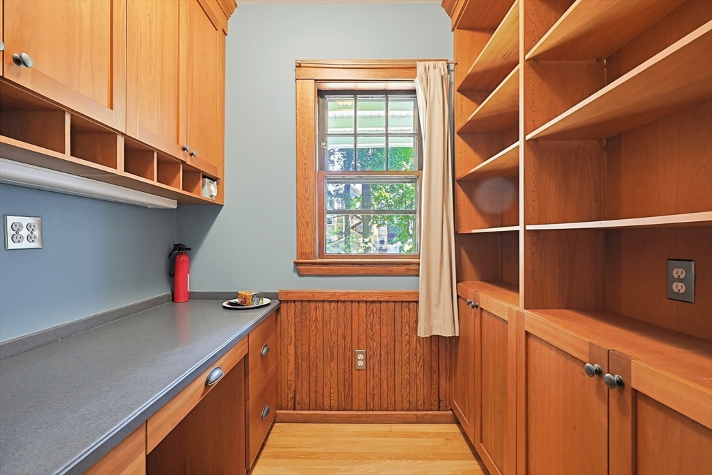 39 Sedgwick Street, Unit 1 Boston, MA 02130 - Photo 8 of 30