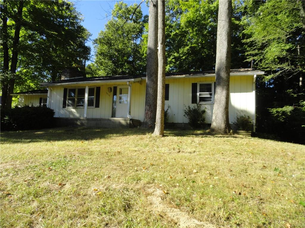 3390 North Hartstrait Road Bloomington, IN 47404 - Photo 3 of 4
