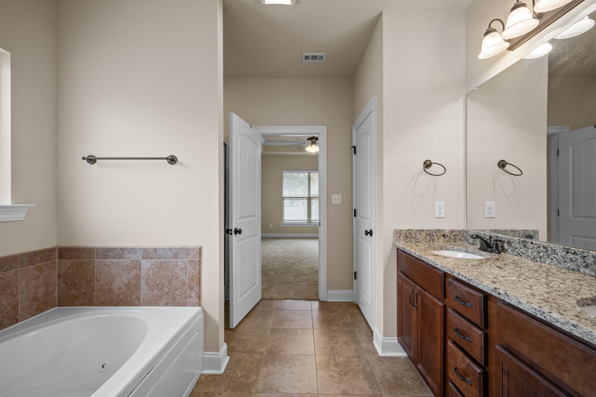 1085 Destin Avenue Foley, AL 36535 - Photo 18 of 35 Bathroom