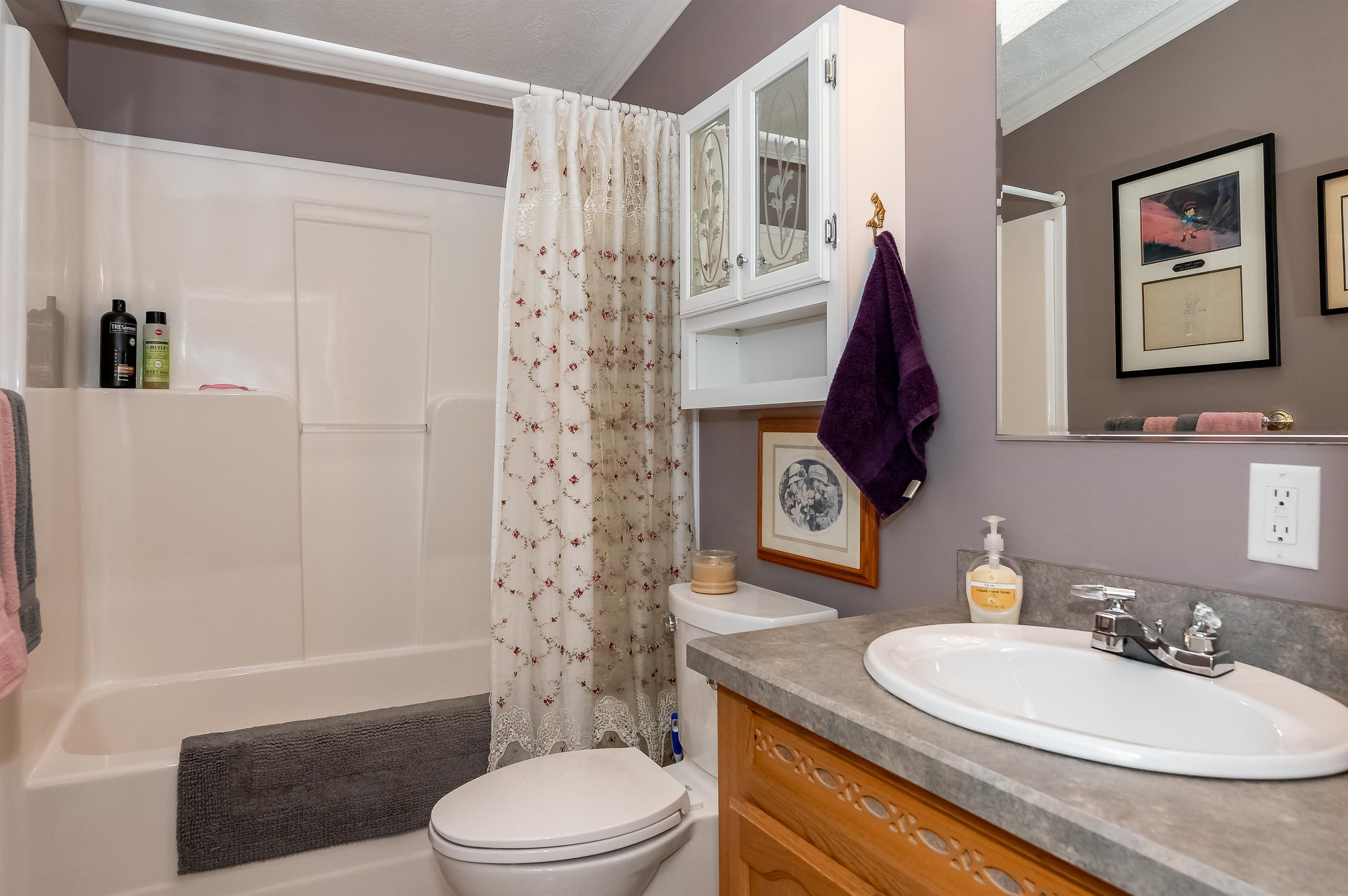 49 Seneca Street Rochester, NH 03867 - Photo 19 of 36