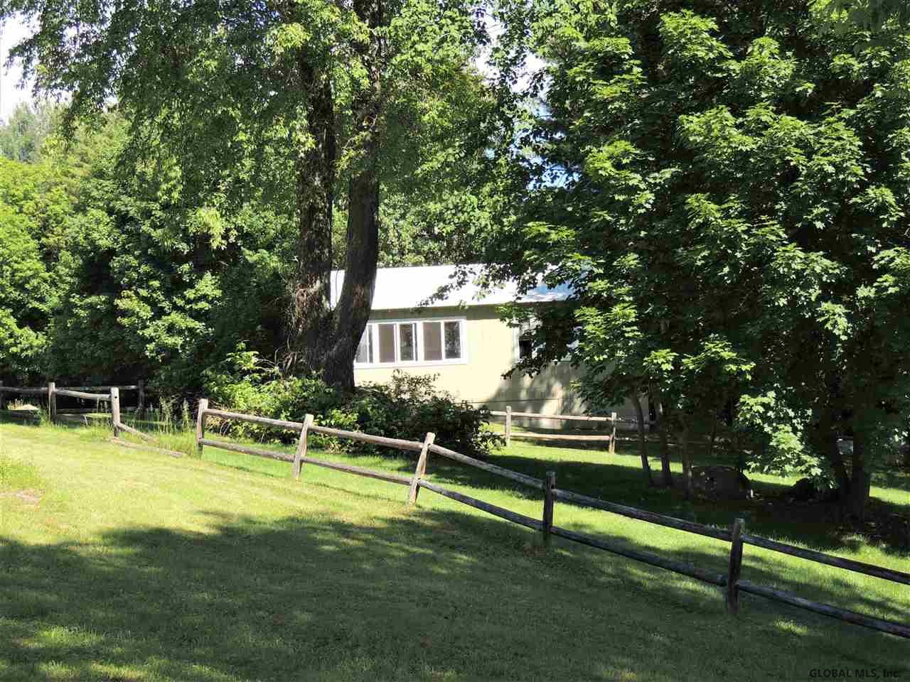 84 Davis Road Schroon, NY 12870 - Photo 6 of 21 Photo 6