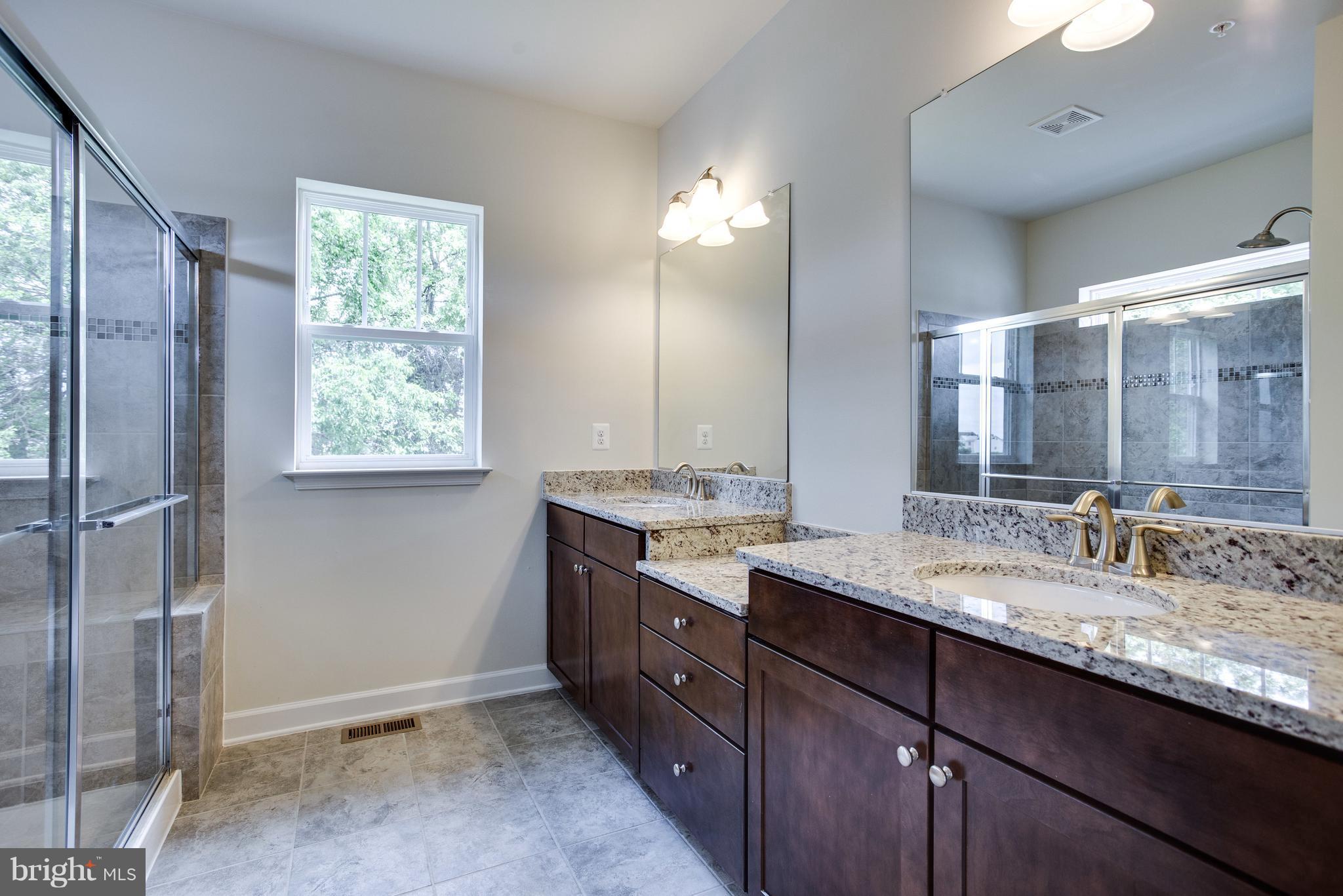 748 Holden Road Frederick, MD 21701 - Photo 17 of 30 Bath (Master)