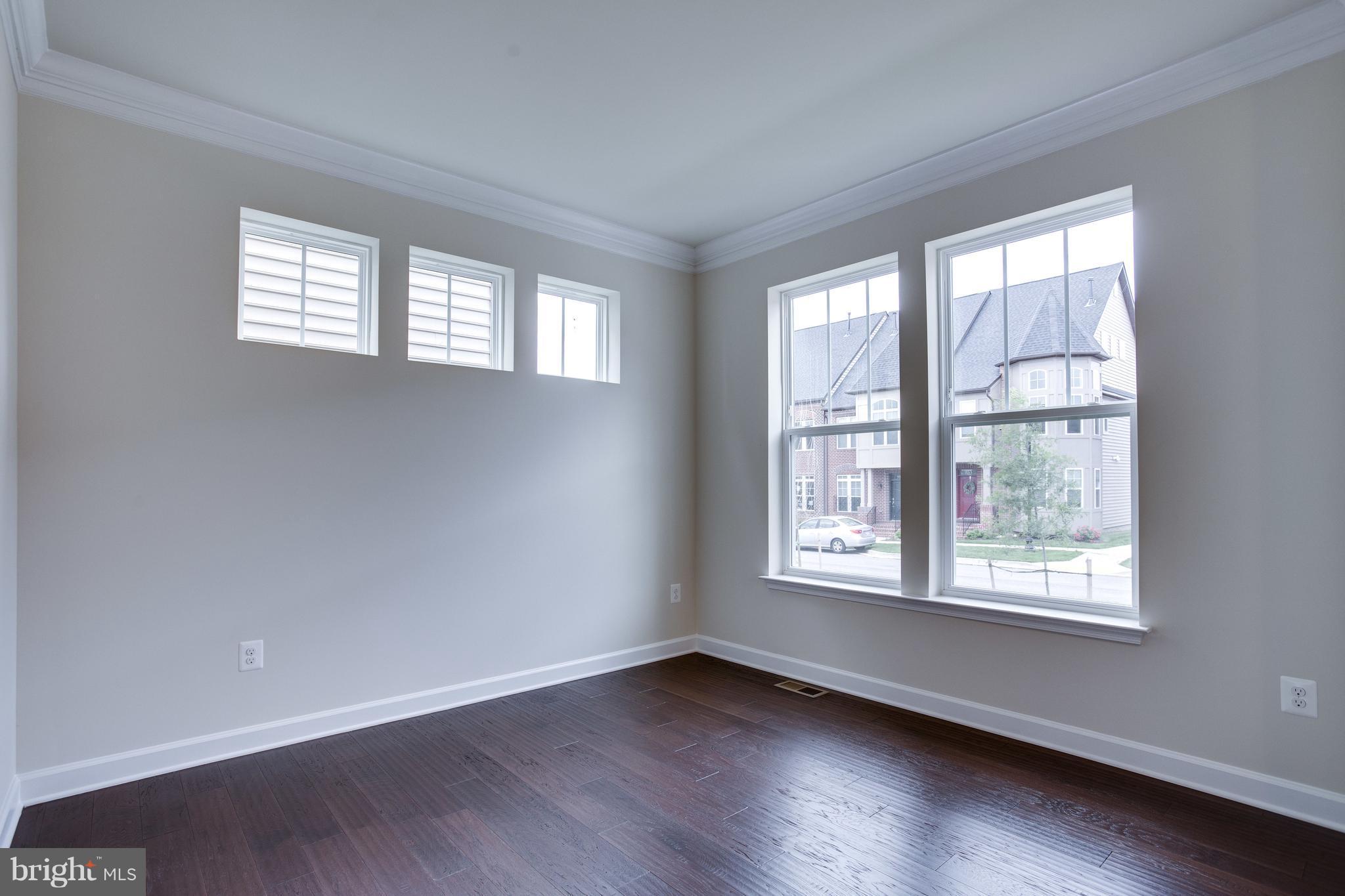 748 Holden Road Frederick, MD 21701 - Photo 3 of 30 Living Room