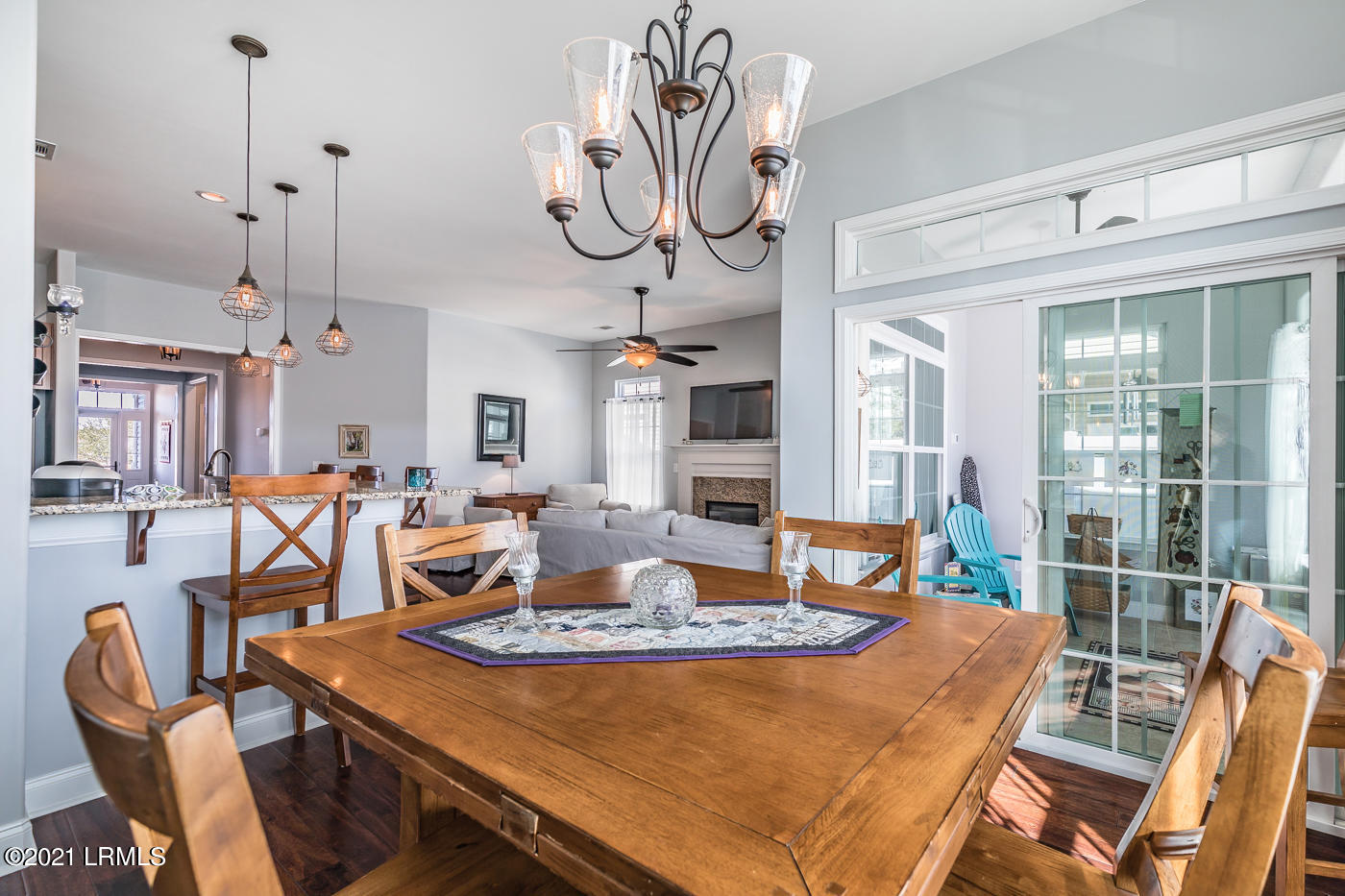 48 White Crescent Circle Ridgeland, SC 29936 - Photo 18 of 40 18 Dining