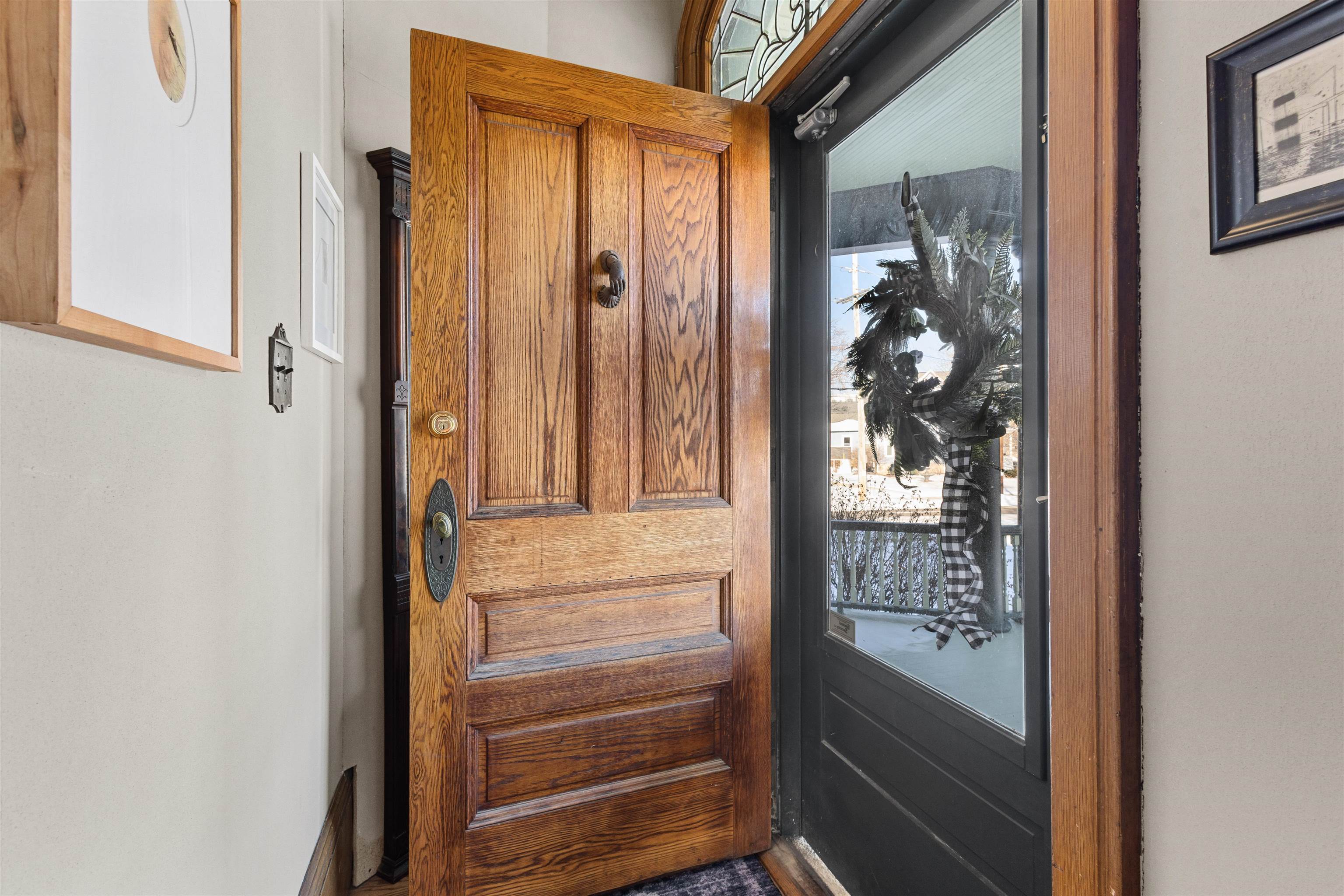 403 South Church Street Neenah, WI 54956 - Photo 12 of 73