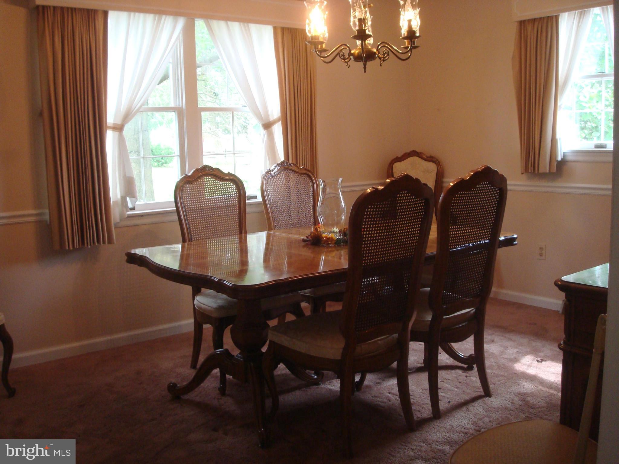 439 Hook Road Westminster, MD 21157 - Photo 3 of 29 Dining Room