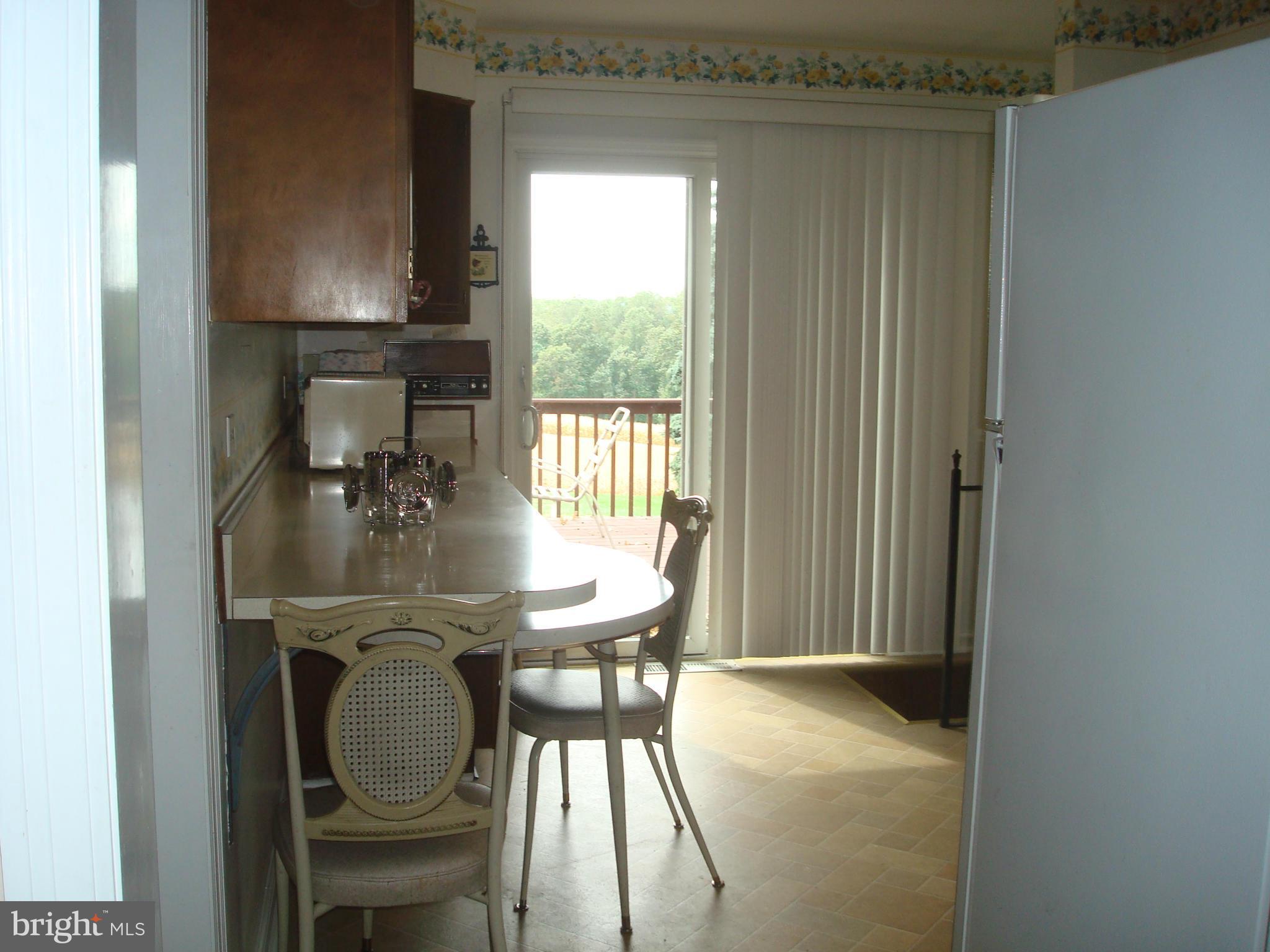 439 Hook Road Westminster, MD 21157 - Photo 8 of 29 Kitchen
