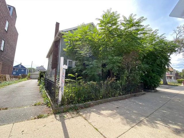 $999,999 | 394-396 Pleasant Street, Malden, MA 02148