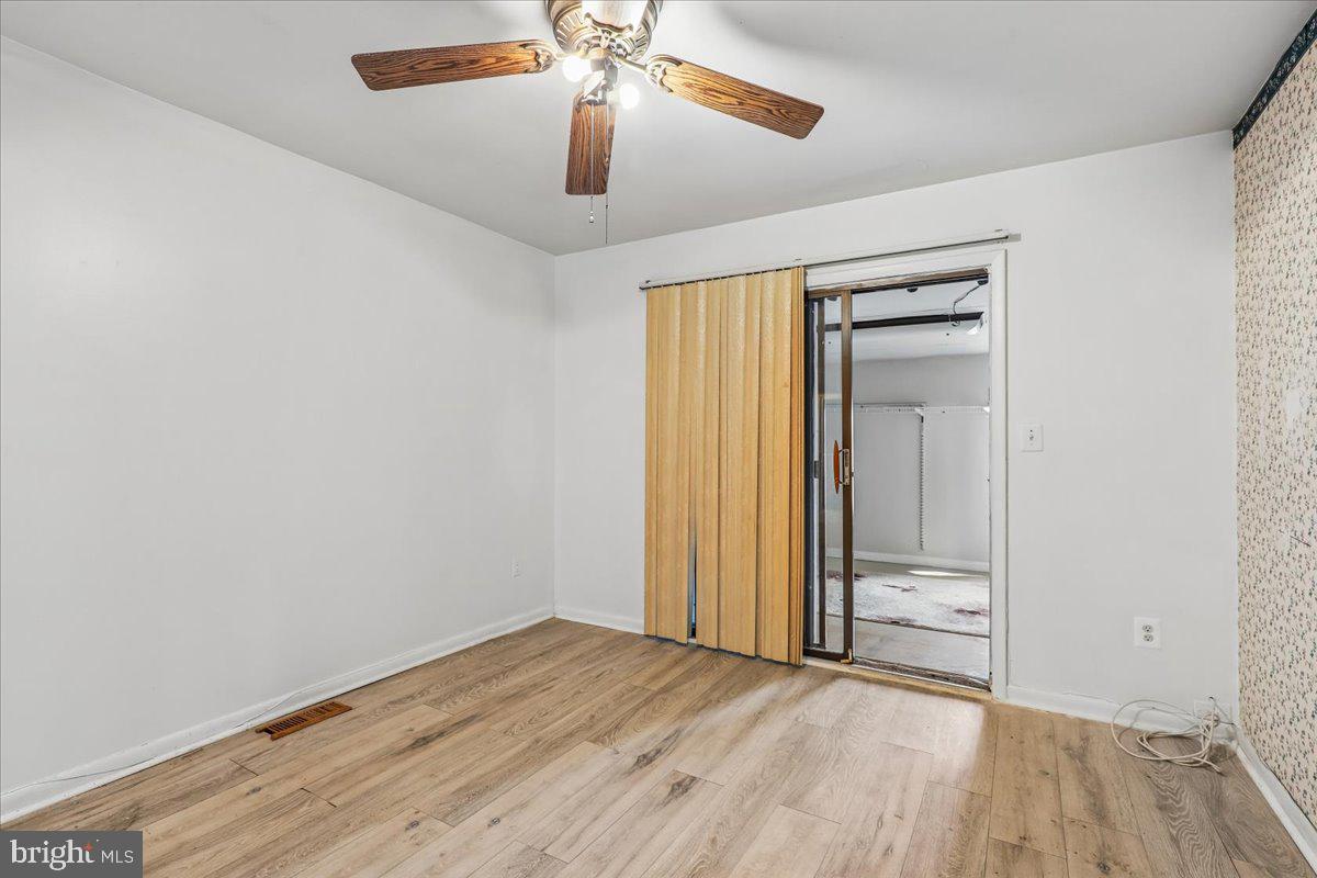 7113 Itte Lane Springfield, VA 22150 - Photo 11 of 20 Master Bedroom