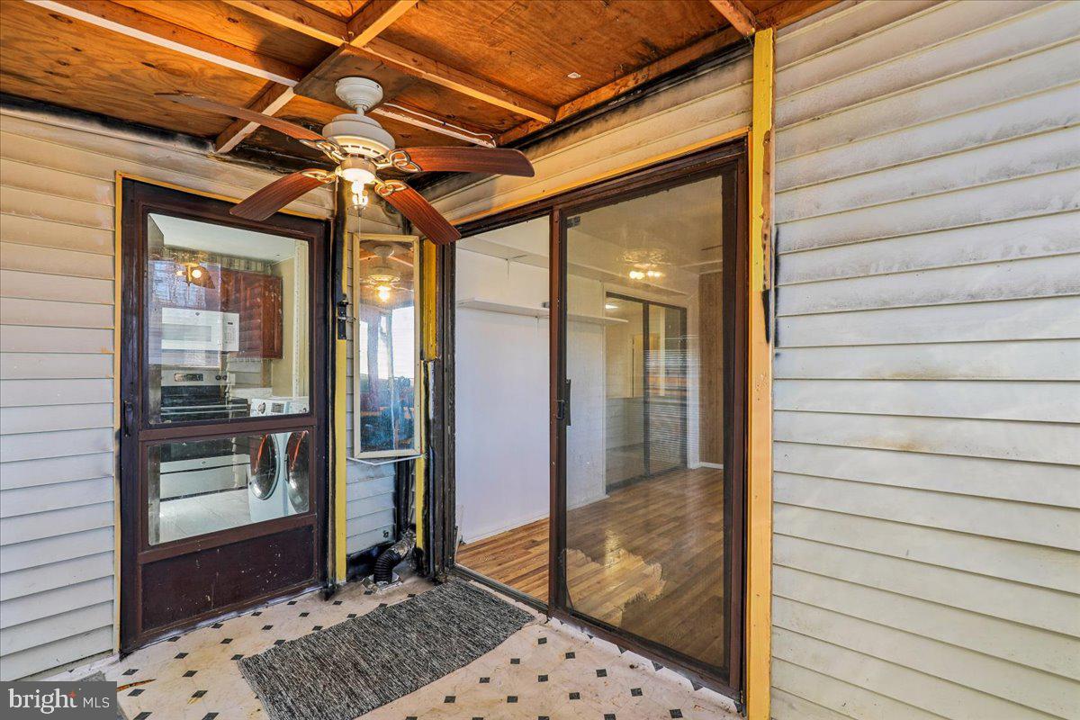 7113 Itte Lane Springfield, VA 22150 - Photo 20 of 20 Covered Rear Porch